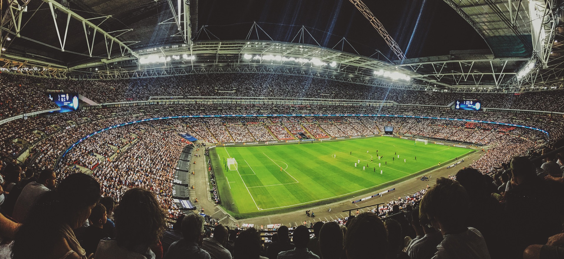 Al momento stai visualizzando DAZN: all’esordio della serie A gli utenti segnalano ritardi di segnale e disservizi. Anche la Lega di Serie A chiede chiarimenti. La piattaforma garantisca la qualità del servizio.