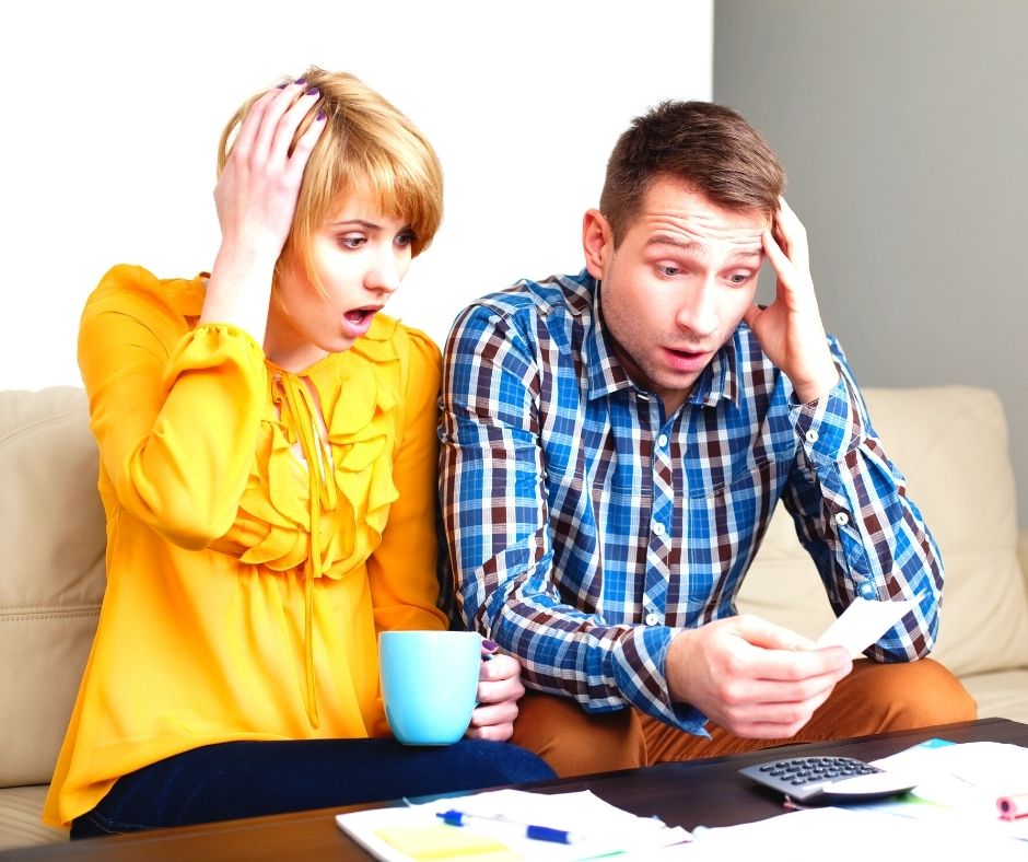 Al momento stai visualizzando Rincari gas e energia elettrica, attenzione alle offerte mirabolanti